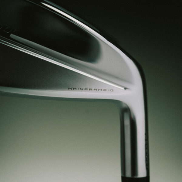 ZXiU Utility Irons – Dunlop Srixon Sports Asia